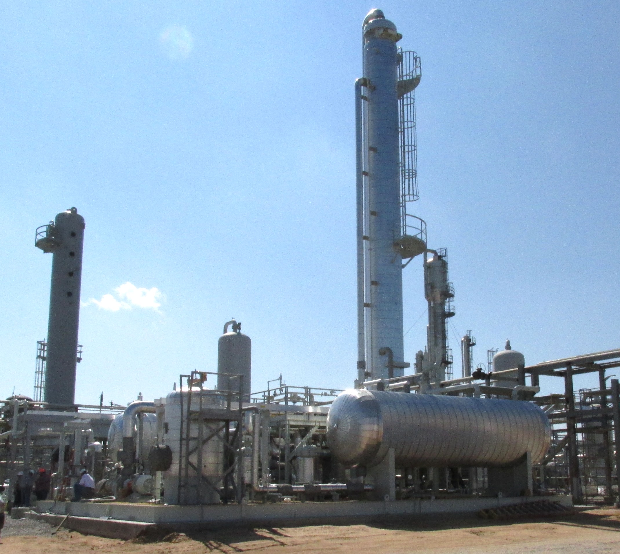 Newpoint Gas amine regeneration plant sized for FLNG and LNG pretreatment service